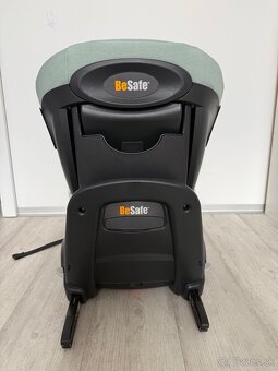 Detská autosedačka BeSafe Izi Turn iSize - 9