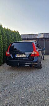 Volvo V70 D5 AWD - 9