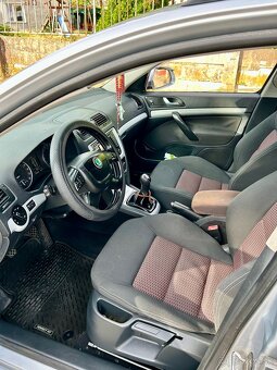Škoda oktavia 1.6 TDi - 9