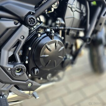 Kawasaki Z650 matte dark gray 2025 50kw aj 35kw. - 9