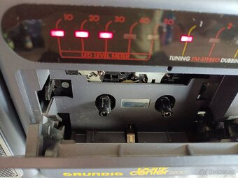 Grundig party center 2200, radiomagnetofon retro 2 kazeťák - 9