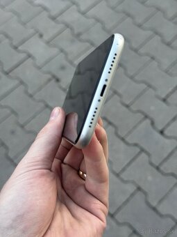 iPhone 11 64GB white - 9
