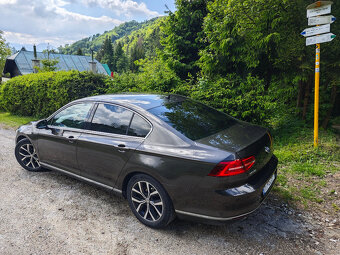Volkswagen Passat 2.0 TDI 190k BMT Highline 4MOTION DSG - 9