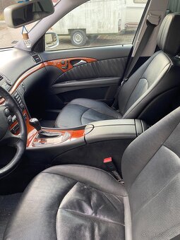 Rozpredam mercedes w211 - 9
