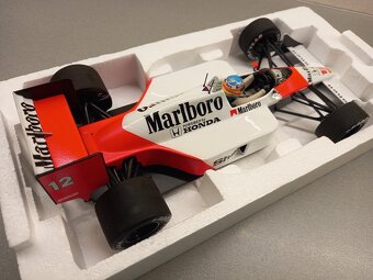 F1 MCLAREN HONDA MP4/4 CIRCUIT CATALUNYA 2015 ALONSO 1:18 - 9