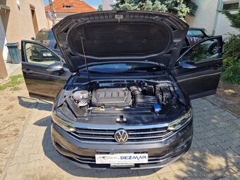 Volkswagen Passat Variant 2.0 TDi EVO Eleg. DSG 150k diesel - 9