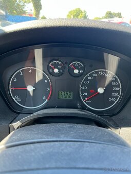 Ford Focus 1.6 Benzín, Nová STK, 2006, 74 kW, 197876 km - 9