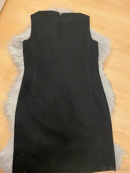 2x šaty na ramienka - 9