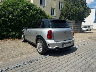 MINI Cooper SD Countryman ALL4 - 9