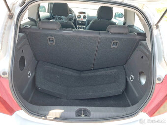Opel Corsa 1.2 16V Essentia - 9