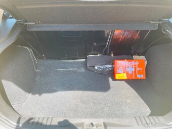 Ford Fiesta - 9