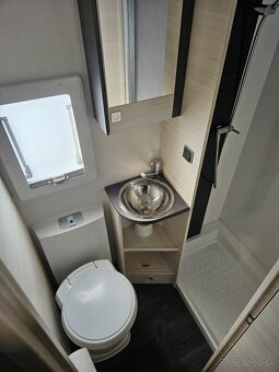 Karavan CARAVELAIR ARTICA 496 - 9