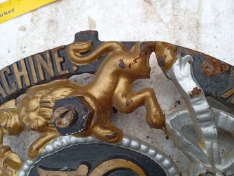 Liatinová ozdoba staré náradie - 9