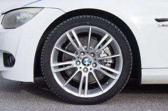 BMW E92 330d xDrive 180kw AT/6 2010 - 9