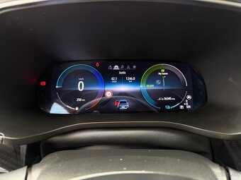 Renault Arkana 1.6 E-Tech Hybrid 145 RS line A/T - 9