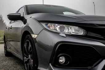 Honda Civic 1.0 DOHC VTEC Turbo Elegance - 9