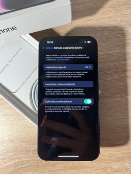 Apple iPhone 14 128GB, Temne atramentový - 9