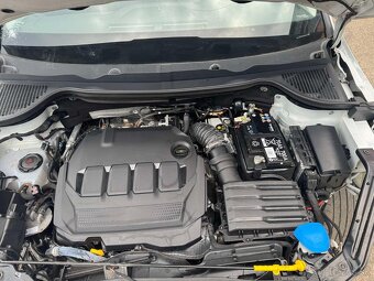 ŠKODA KAROQ 2.0TDI EVO SCR Style 4X4 DSG 110kW - 9