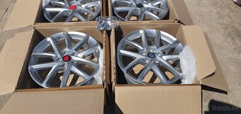Tucson spoortage sorento santafe 5x114,3 r18 Cx-5 cx-30 cx60 - 9