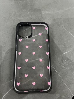 iPhone 13 pink 128gb - 9