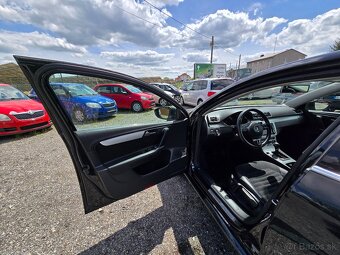Volkswagen Passat 2.0 TDI 130KW Highline - 9