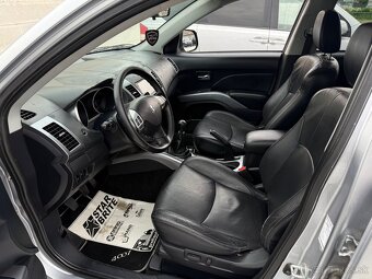 Peugeot 4007 2.2 HDi Executive Pack 7-miest - 9