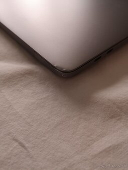Macbook Pro Retina 15 2018 i7 Cena 470€ - 9