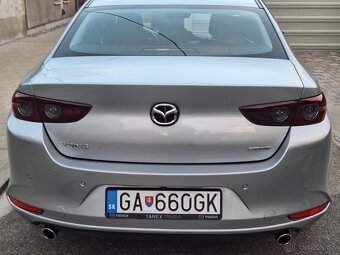 Mazda 3 - 9