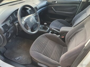 Volkswagen Passat Variant 1.9 tdi Model 2001 - 9