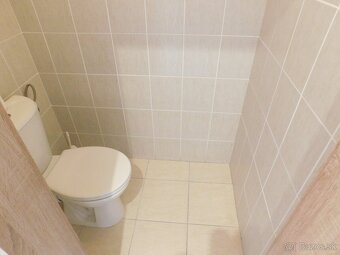 Kancelárske priestory + PARKOVANIE - 9