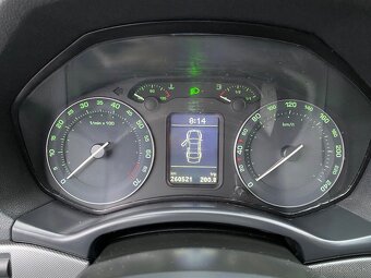 Škoda  Octavia 2 Combi 1.6 benzín 75Kw Rok 2007 - 9