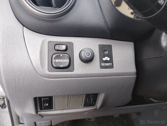 Toyota RAV4 1.8 VVTi predny pohon - 9