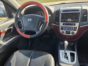 Hyundai Santa Fe - 9
