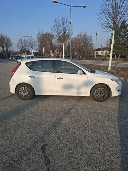 Hyundai i30 1.6 dci - 9