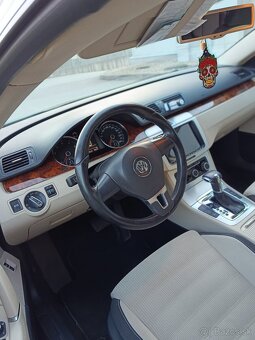 VW Passat CC - 9