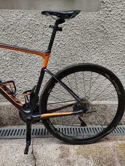 Cestny karbonovy bicykel Giant Defy Advanced 2 - 9