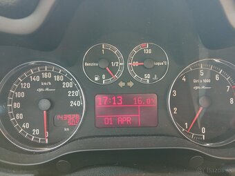 Predám Alfa Romeo 147 1.6 benzín 77kw r.v.2008 - 9
