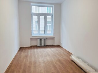 Posledný 4 izbový byt v projekte Gunduličová - 9