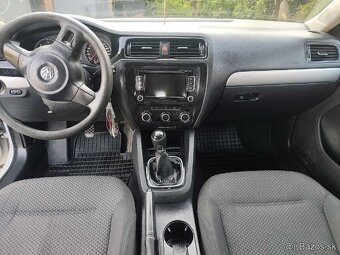 Volkswagen Jetta 1.6 TDI, STK+EK 7/2027✅ - 9