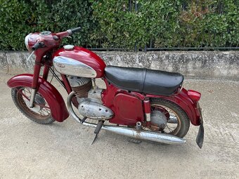 JAWA 250 / 559 - 9
