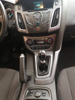 Ford Focus - 9