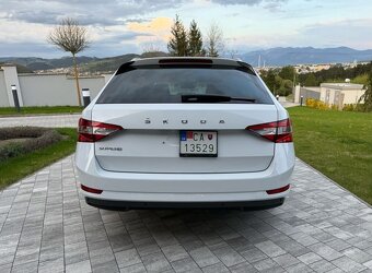 Škoda šuperb 2.0 TDi DSG - 9