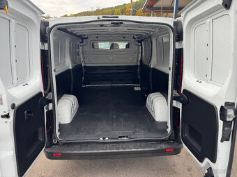 Renault Trafic Furgon 1,6 DCi L2 - 9