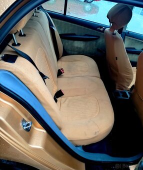 Škoda Fabia Comfort 1.4 44KW, r.v.2001, najazd iba 81000KM - 9