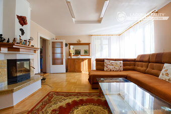 Atraktívny meštiansky dom s veľkou záhradou v Levoči - 9