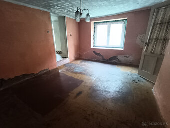 Dom s 2 izbami, vhodný na rekonštrukciu 20min. z Košíc, Gönc - 9