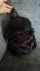 Semišový ruksak - 9