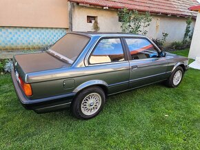 Bmw E30 Coupe - 9