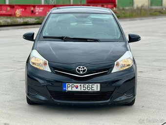 Toyota Yaris 1.0 VVTI Benzin 2013 99.000 km nová STK a EK - 9