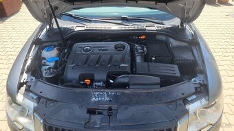 Superb combi 2,0TDI /103kw ,DSG - 9